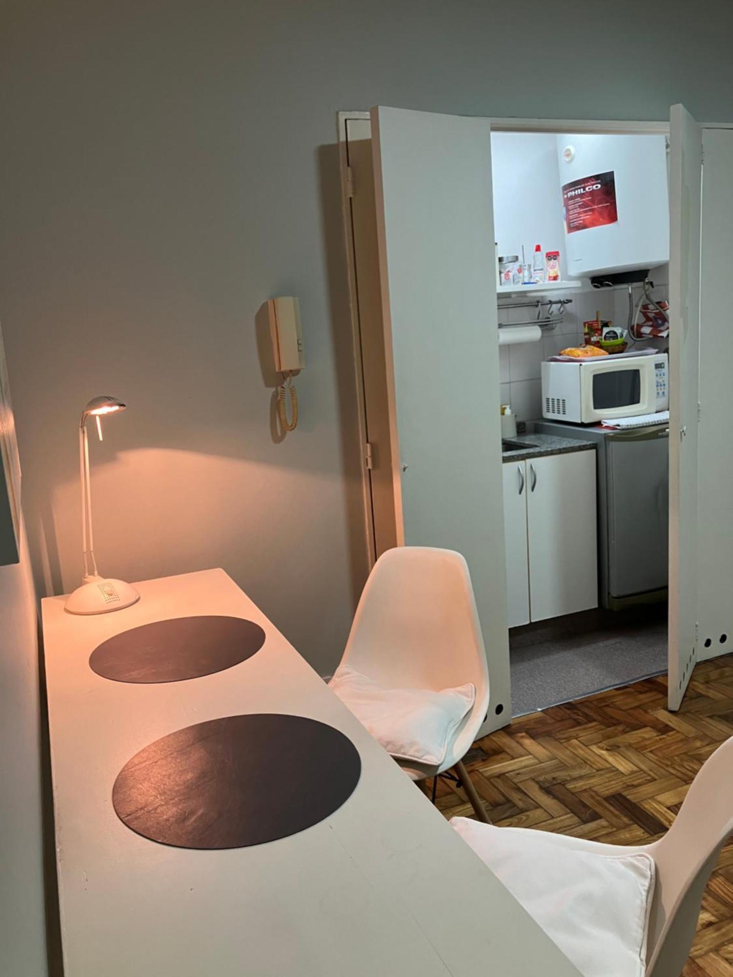 Appartamento Studio Anchorena Y Juncal Buenos Aires Esterno foto
