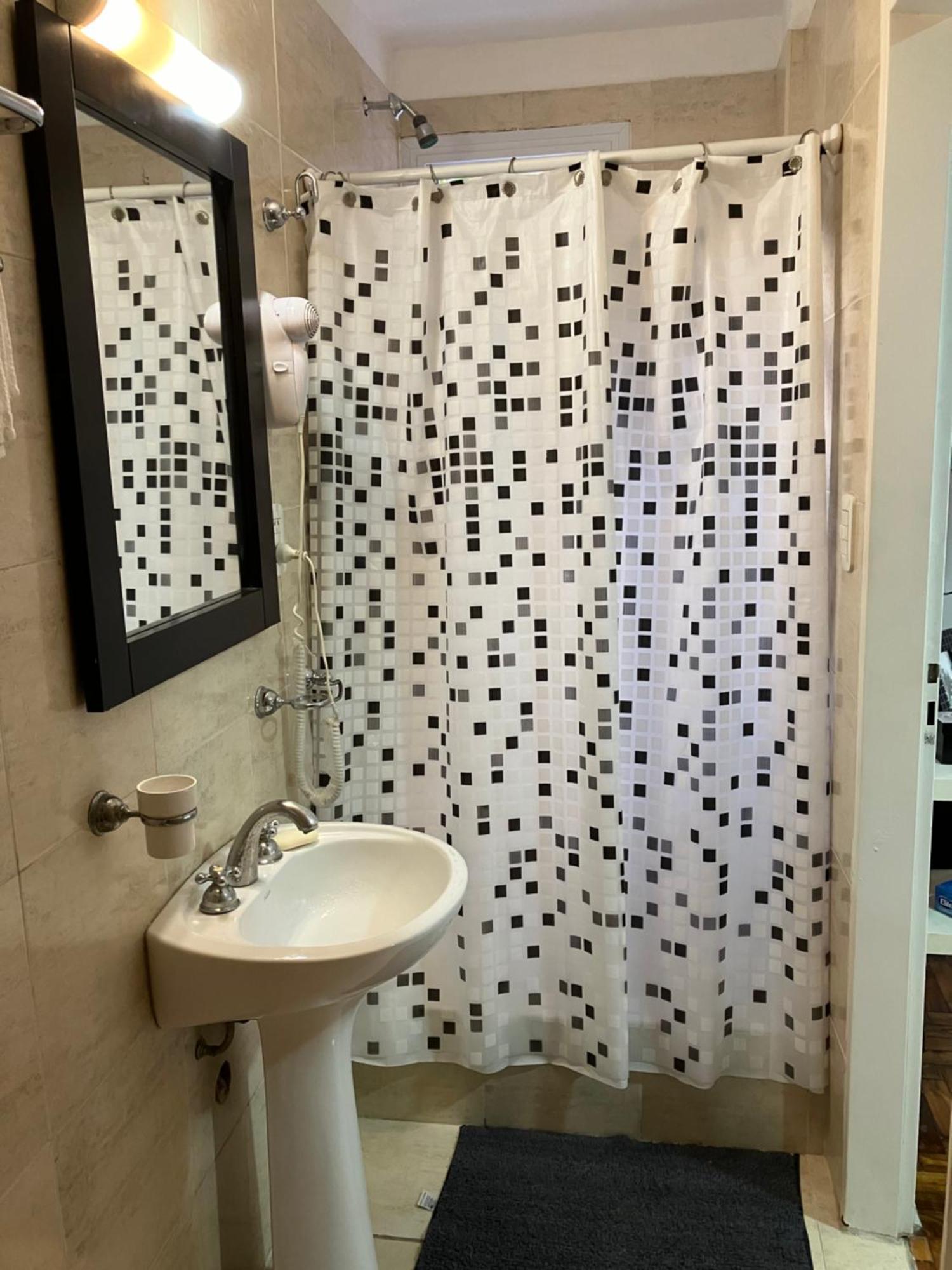 Appartamento Studio Anchorena Y Juncal Buenos Aires Esterno foto